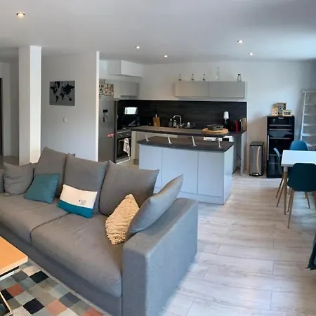 Le Globetrotteur T3 Pour 4 Pers 70m2 Au Coeur D'annecy Apartment Annecy